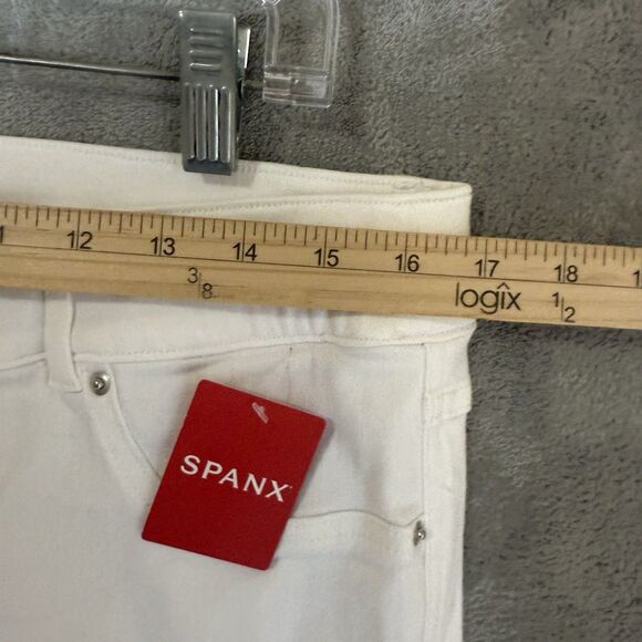 NWT Spanx Pants Women XL Flare Jeans White Stretch Pull On 20349R Slimming - Picture 6 of 12